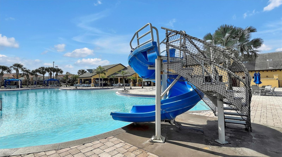 KISSIMMEE, Florida 34747, 5 Bedrooms Bedrooms, ,4 BathroomsBathrooms,Residential,For Sale,CALIFORNIA PALM,0,MFRO6385662