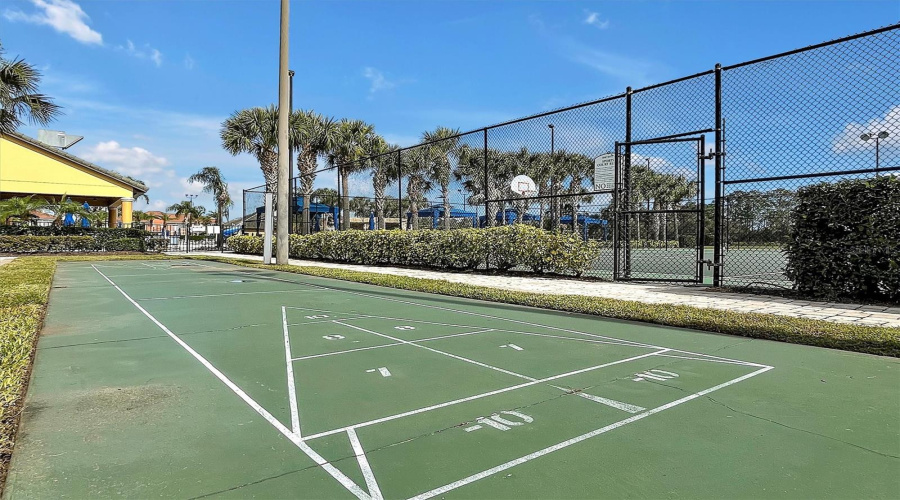 KISSIMMEE, Florida 34747, 5 Bedrooms Bedrooms, ,4 BathroomsBathrooms,Residential,For Sale,CALIFORNIA PALM,0,MFRO6385662