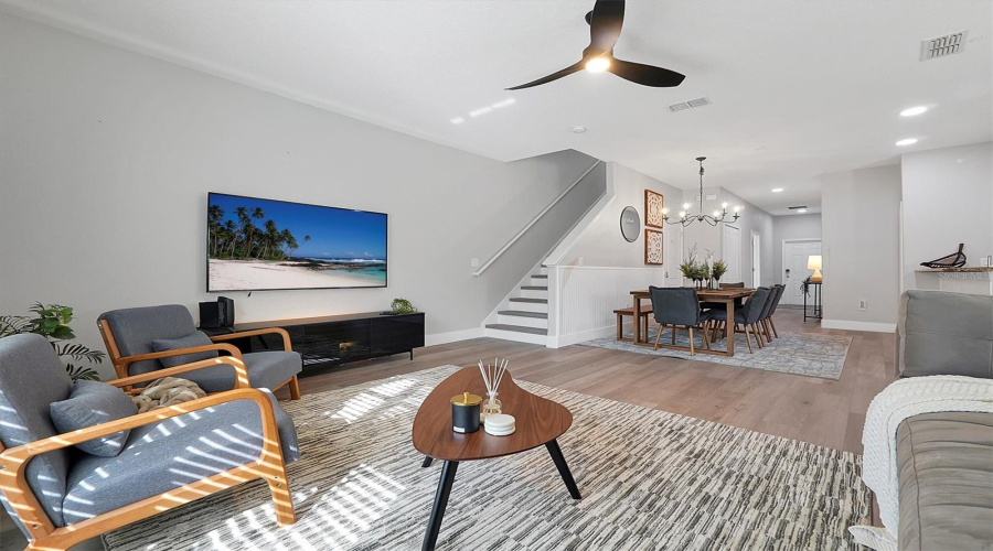 KISSIMMEE, Florida 34747, 5 Bedrooms Bedrooms, ,4 BathroomsBathrooms,Residential,For Sale,CALIFORNIA PALM,0,MFRO6385662