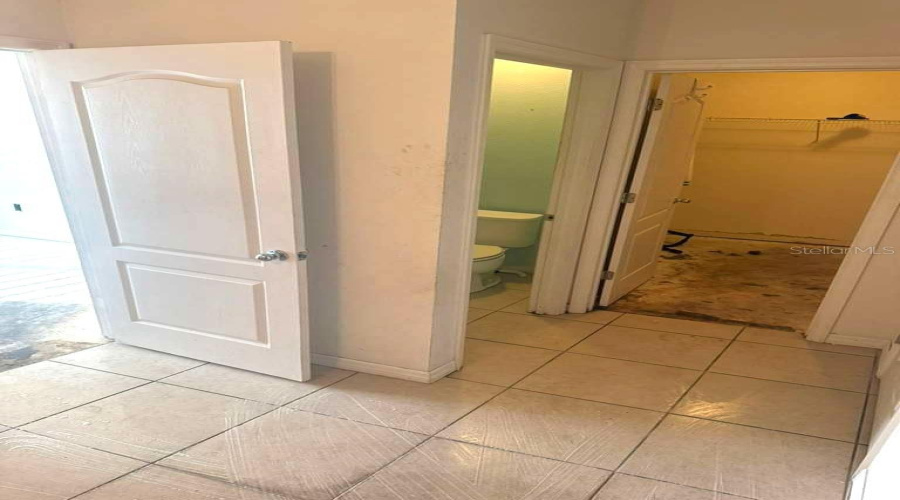 DAVENPORT, Florida 33896, 4 Bedrooms Bedrooms, ,2 BathroomsBathrooms,Residential,For Sale,MARABOU,0,MFRTB8479814