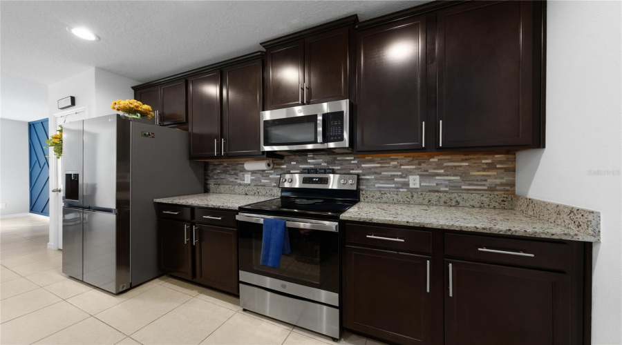 DAVENPORT, Florida 33837, 4 Bedrooms Bedrooms, ,3 BathroomsBathrooms,Residential,For Sale,ANNABELLE,0,MFRS5144583