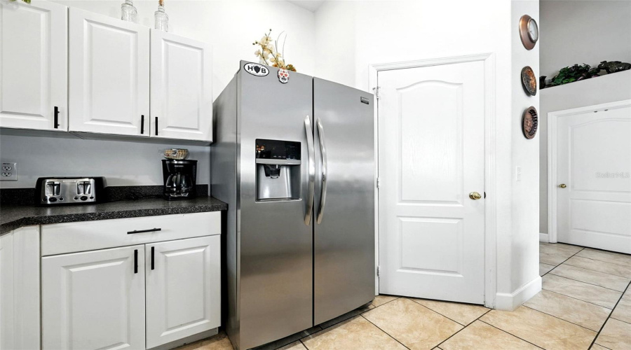 DAVENPORT, Florida 33897, 5 Bedrooms Bedrooms, ,4 BathroomsBathrooms,Residential,For Sale,TUSCAN HILLS,0,MFRS5134240