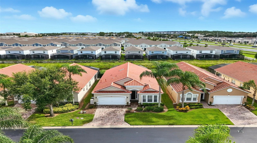 DAVENPORT, Florida 33897, 5 Bedrooms Bedrooms, ,4 BathroomsBathrooms,Residential,For Sale,TUSCAN HILLS,0,MFRS5134240