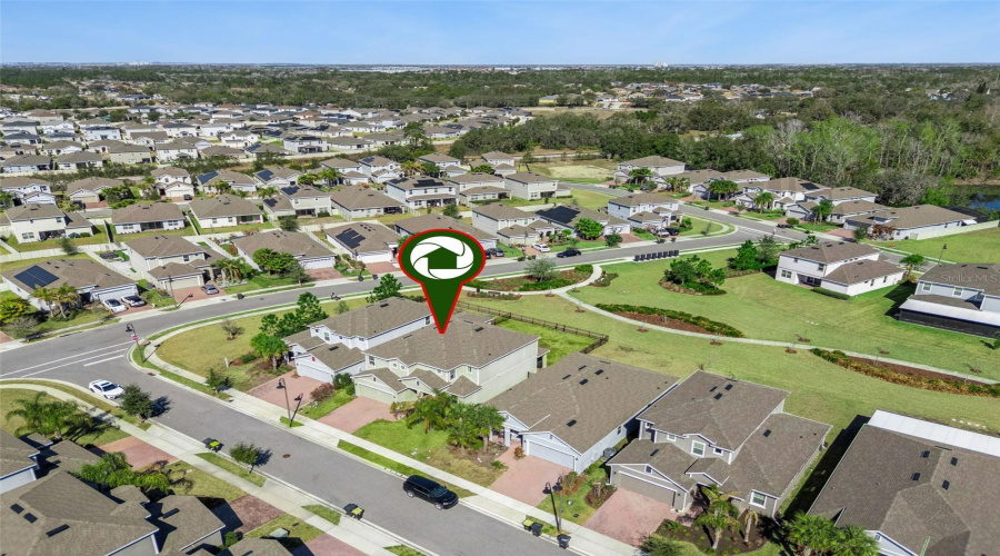 DAVENPORT, Florida 33837, 5 Bedrooms Bedrooms, ,4 BathroomsBathrooms,Residential,For Sale,FORTUNA,0,MFRO6384784