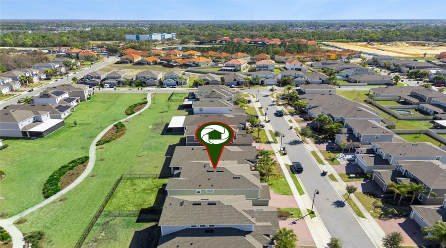 DAVENPORT, Florida 33837, 5 Bedrooms Bedrooms, ,4 BathroomsBathrooms,Residential,For Sale,FORTUNA,0,MFRO6384784