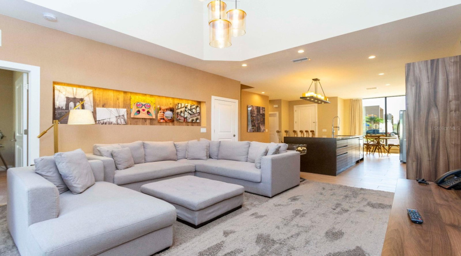 KISSIMMEE, Florida 34747, 4 Bedrooms Bedrooms, ,4 BathroomsBathrooms,Residential,For Sale,BROOKLYN,0,MFRO6380967