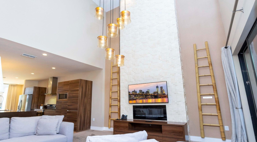 KISSIMMEE, Florida 34747, 4 Bedrooms Bedrooms, ,4 BathroomsBathrooms,Residential,For Sale,BROOKLYN,0,MFRO6380967