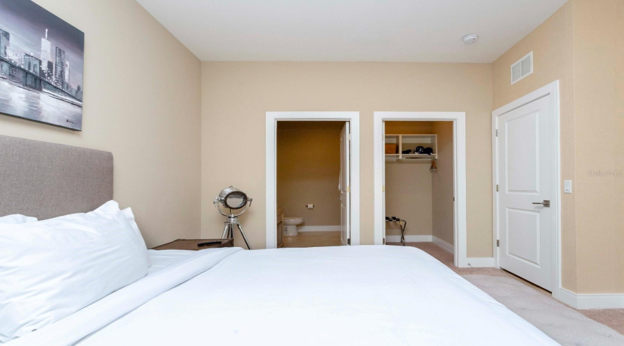 KISSIMMEE, Florida 34747, 4 Bedrooms Bedrooms, ,4 BathroomsBathrooms,Residential,For Sale,BROOKLYN,0,MFRO6380967