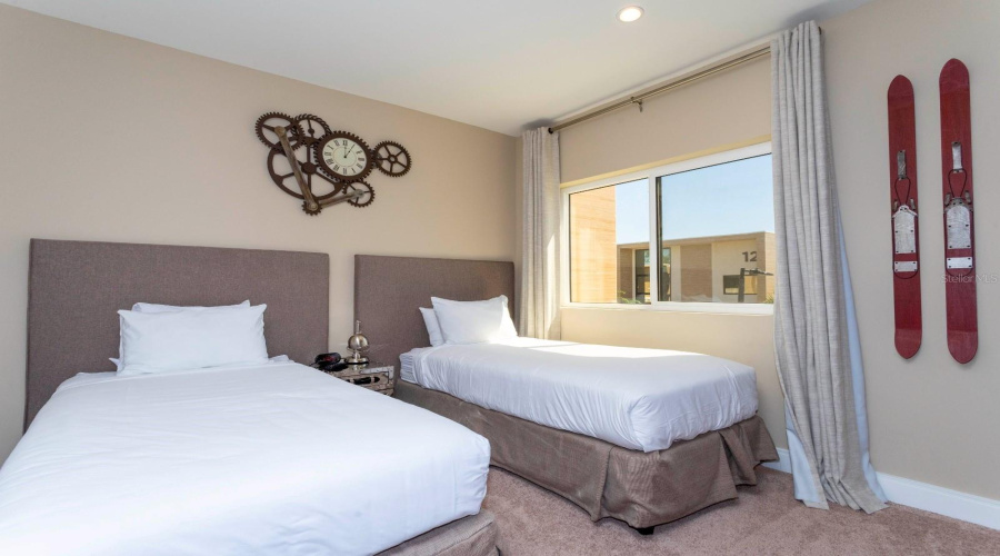 KISSIMMEE, Florida 34747, 4 Bedrooms Bedrooms, ,4 BathroomsBathrooms,Residential,For Sale,BROOKLYN,0,MFRO6380967