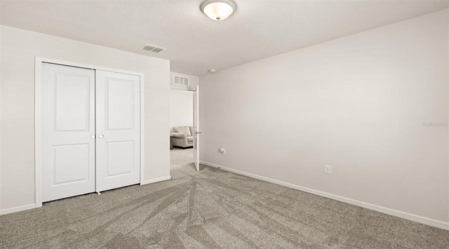 DAVENPORT, Florida 33896, 5 Bedrooms Bedrooms, ,3 BathroomsBathrooms,Residential,For Sale,LOVELY,0,MFRO6384854