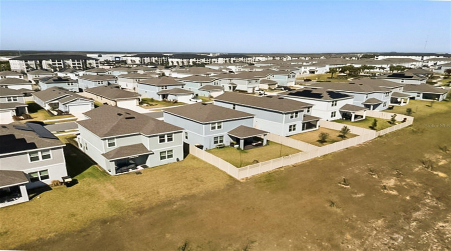 DAVENPORT, Florida 33896, 5 Bedrooms Bedrooms, ,3 BathroomsBathrooms,Residential,For Sale,LOVELY,0,MFRO6384854