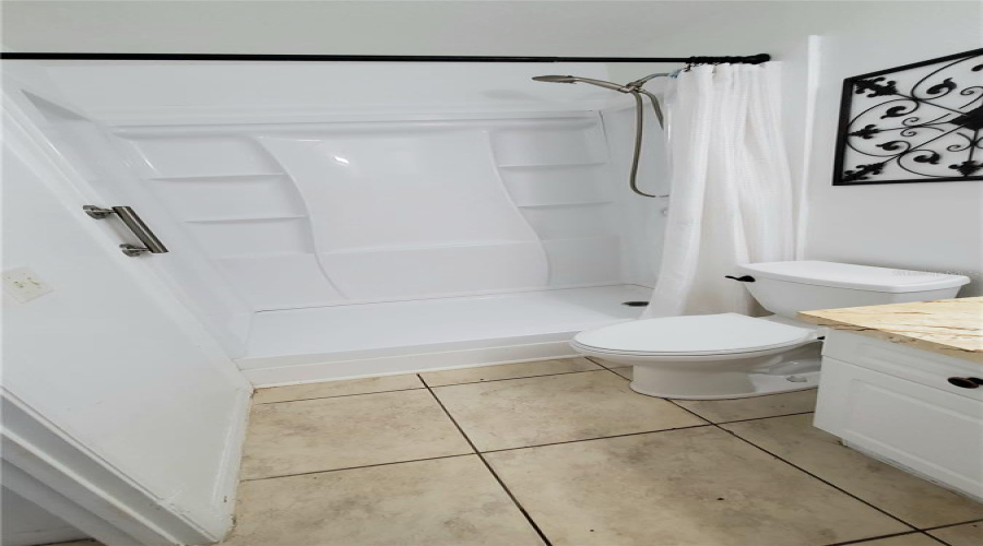 DAVENPORT, Florida 33897, 4 Bedrooms Bedrooms, ,3 BathroomsBathrooms,Residential,For Sale,MANGO,0,MFRG5108797