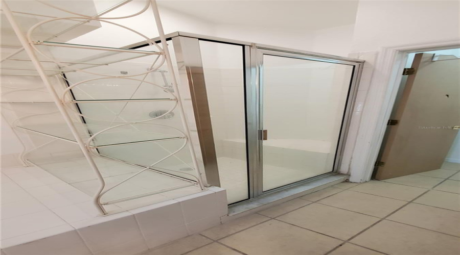 DAVENPORT, Florida 33897, 4 Bedrooms Bedrooms, ,3 BathroomsBathrooms,Residential,For Sale,MANGO,0,MFRG5108797