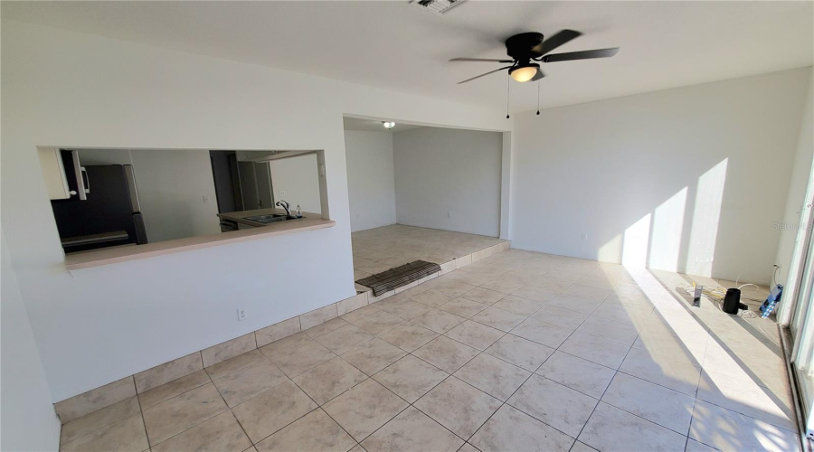 DAVENPORT, Florida 33897, 4 Bedrooms Bedrooms, ,3 BathroomsBathrooms,Residential,For Sale,MANGO,0,MFRG5108797