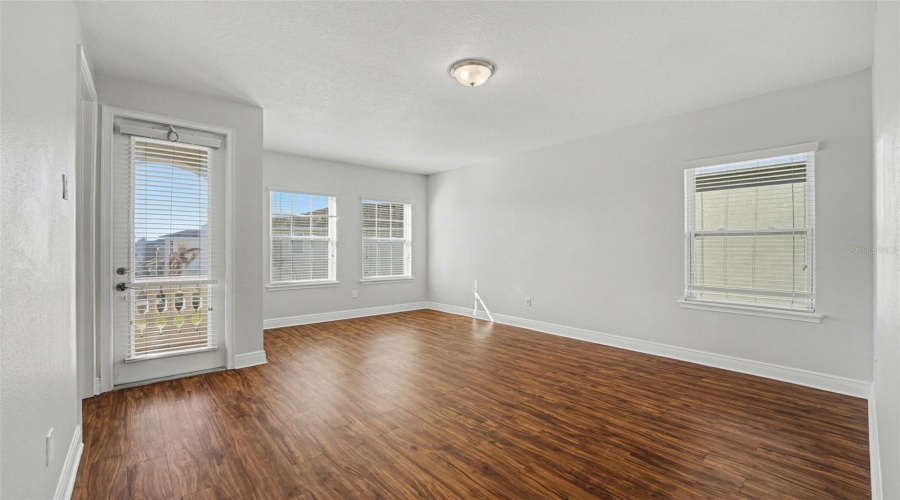 KISSIMMEE, Florida 34747, 5 Bedrooms Bedrooms, ,4 BathroomsBathrooms,Residential,For Sale,MINTON,0,MFRO6385896