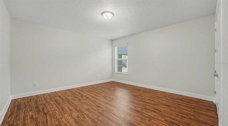 KISSIMMEE, Florida 34747, 5 Bedrooms Bedrooms, ,4 BathroomsBathrooms,Residential,For Sale,MINTON,0,MFRO6385896