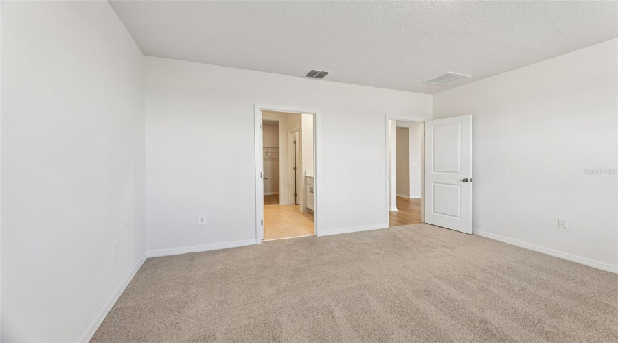 DAVENPORT, Florida 33837, 4 Bedrooms Bedrooms, ,2 BathroomsBathrooms,Residential,For Sale,MUD CANYON,0,MFRO6358401