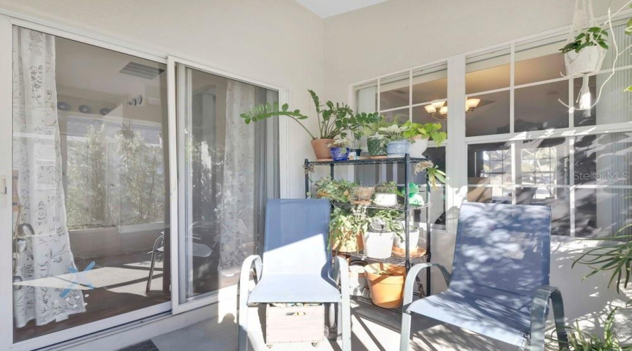 DAVENPORT, Florida 33897, 3 Bedrooms Bedrooms, ,2 BathroomsBathrooms,Residential,For Sale,RESTON,0,MFRO6385784