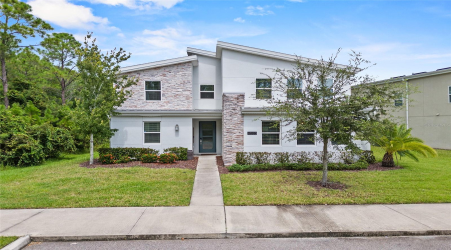 KISSIMMEE, Florida 34746, 6 Bedrooms Bedrooms, ,6 BathroomsBathrooms,Residential,For Sale,TARGET,0,MFRO6342138