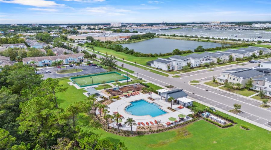 KISSIMMEE, Florida 34746, 6 Bedrooms Bedrooms, ,6 BathroomsBathrooms,Residential,For Sale,TARGET,0,MFRO6342138