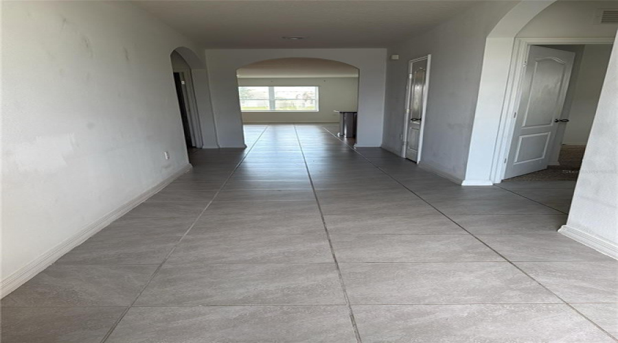 DAVENPORT, Florida 33837, 4 Bedrooms Bedrooms, ,2 BathroomsBathrooms,Residential,For Sale,NICKEN,0,MFRS5144717