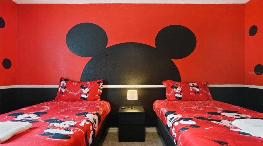 DAVENPORT, Florida 33897, 6 Bedrooms Bedrooms, ,4 BathroomsBathrooms,Residential,For Sale,KAIPO,0,MFRO6385800