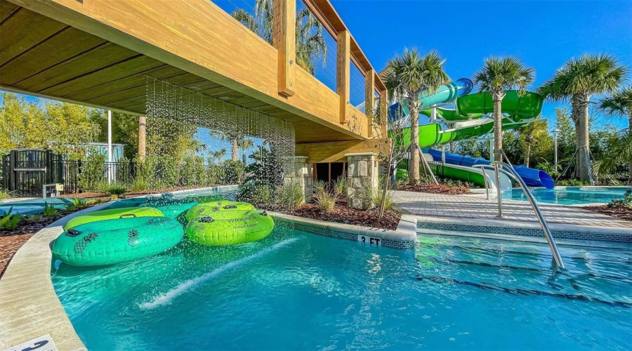 DAVENPORT, Florida 33897, 6 Bedrooms Bedrooms, ,4 BathroomsBathrooms,Residential,For Sale,KAIPO,0,MFRO6385800