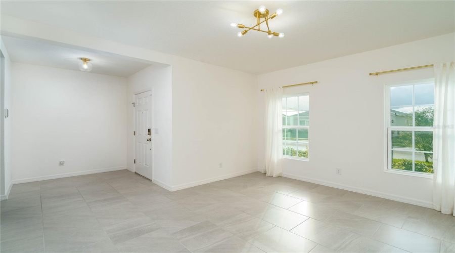 Bonus room and entryway