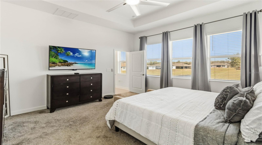 DAVENPORT, Florida 33837, 4 Bedrooms Bedrooms, ,3 BathroomsBathrooms,Residential,For Sale,EASTMINSTER,0,MFRO6383134