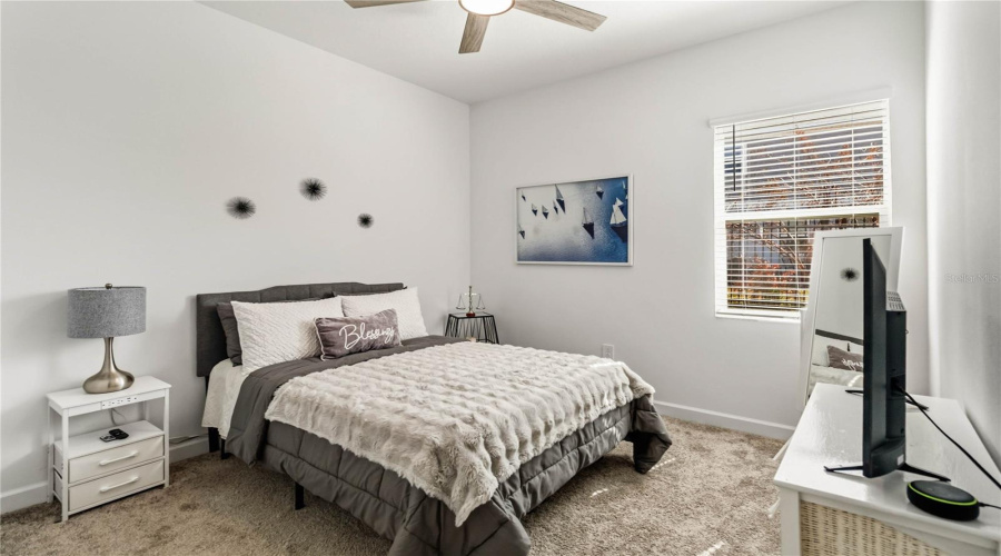 DAVENPORT, Florida 33837, 4 Bedrooms Bedrooms, ,3 BathroomsBathrooms,Residential,For Sale,EASTMINSTER,0,MFRO6383134