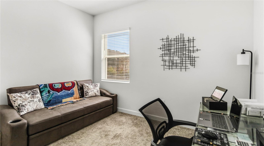 DAVENPORT, Florida 33837, 4 Bedrooms Bedrooms, ,3 BathroomsBathrooms,Residential,For Sale,EASTMINSTER,0,MFRO6383134