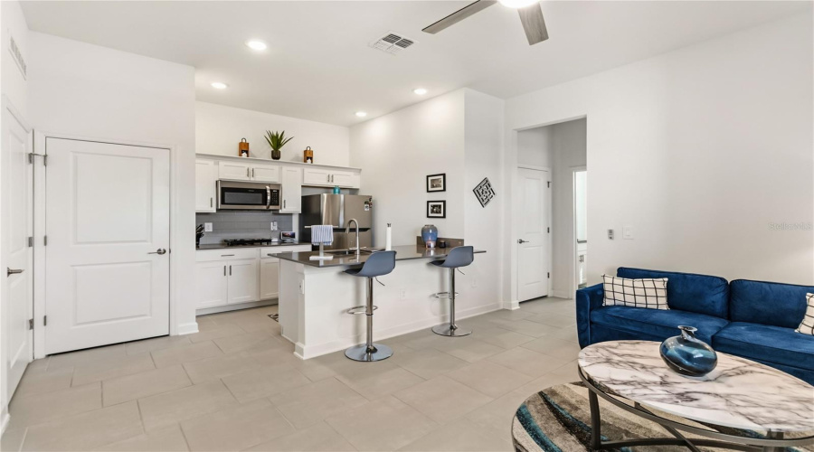 DAVENPORT, Florida 33837, 4 Bedrooms Bedrooms, ,3 BathroomsBathrooms,Residential,For Sale,EASTMINSTER,0,MFRO6383134