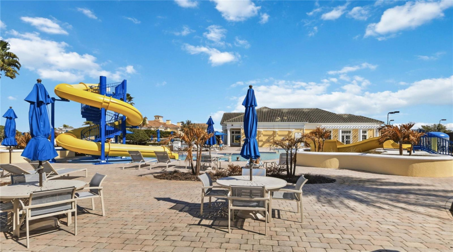 DAVENPORT, Florida 33837, 4 Bedrooms Bedrooms, ,3 BathroomsBathrooms,Residential,For Sale,EASTMINSTER,0,MFRO6383134