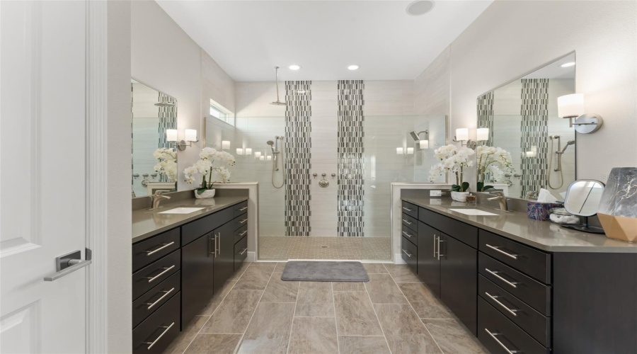 KISSIMMEE, Florida 34747, 3 Bedrooms Bedrooms, ,2 BathroomsBathrooms,Residential,For Sale,ANTILLES CLUB,0,MFRO6384009