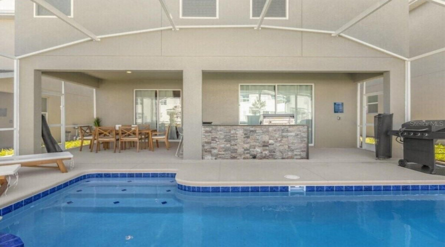 DAVENPORT, Florida 33896, 6 Bedrooms Bedrooms, ,5 BathroomsBathrooms,Residential,For Sale,PLAY THROUGH,0,MFRO6383875