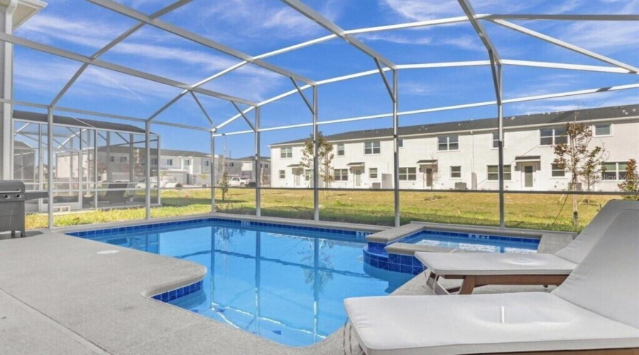 DAVENPORT, Florida 33896, 6 Bedrooms Bedrooms, ,5 BathroomsBathrooms,Residential,For Sale,PLAY THROUGH,0,MFRO6383875