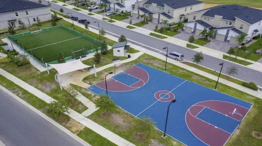 DAVENPORT, Florida 33896, 6 Bedrooms Bedrooms, ,5 BathroomsBathrooms,Residential,For Sale,PLAY THROUGH,0,MFRO6383875