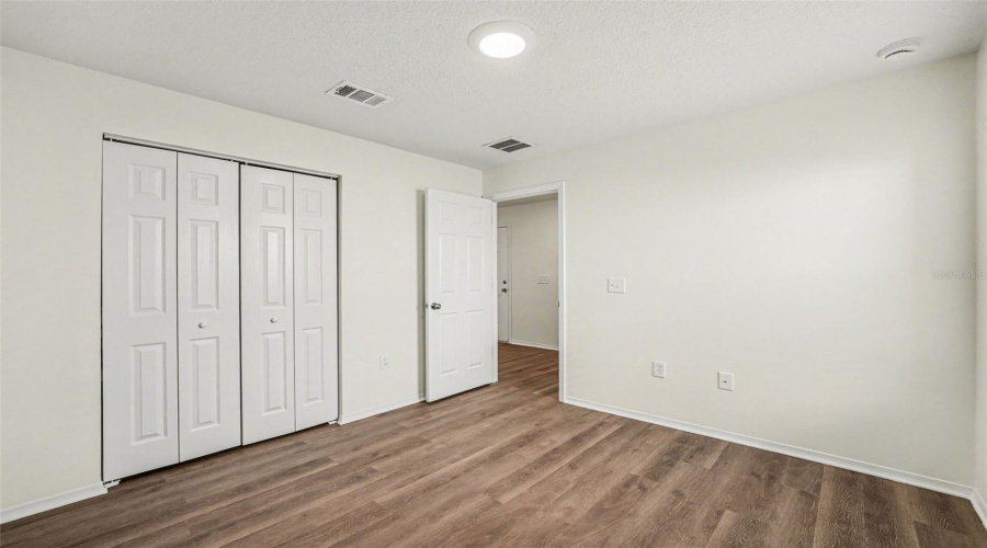 DAVENPORT, Florida 33896, 4 Bedrooms Bedrooms, ,2 BathroomsBathrooms,Residential,For Sale,WAKEVIEW,0,MFRO6385867