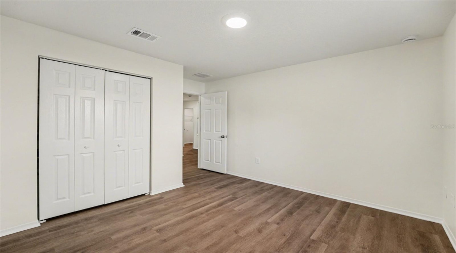 DAVENPORT, Florida 33896, 4 Bedrooms Bedrooms, ,2 BathroomsBathrooms,Residential,For Sale,WAKEVIEW,0,MFRO6385867