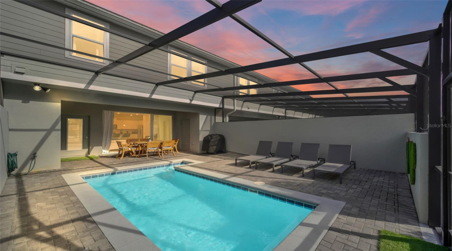 DAVENPORT, Florida 33837, 5 Bedrooms Bedrooms, ,4 BathroomsBathrooms,Residential,For Sale,OAKMOSS,0,MFRO6385813