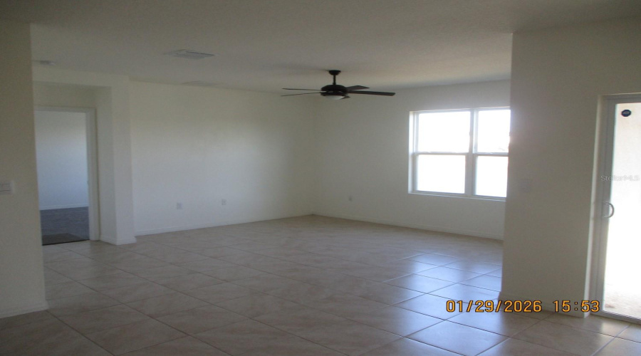 DAVENPORT, Florida 33837, 4 Bedrooms Bedrooms, ,2 BathroomsBathrooms,Residential,For Sale,NOBLE,0,MFRL4959789