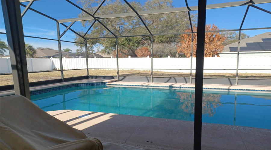 Back yard side view area