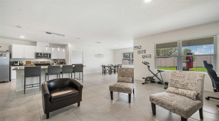 DAVENPORT, Florida 33837, 3 Bedrooms Bedrooms, ,2 BathroomsBathrooms,Residential,For Sale,CUMBERLAND,0,MFRO6386181