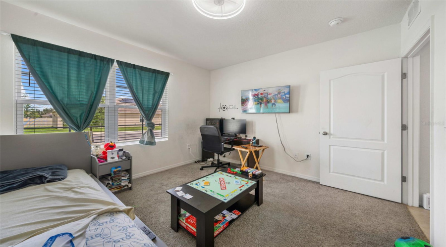 DAVENPORT, Florida 33837, 3 Bedrooms Bedrooms, ,2 BathroomsBathrooms,Residential,For Sale,CUMBERLAND,0,MFRO6386181