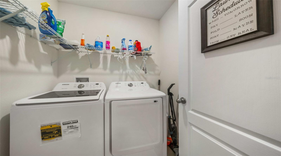 DAVENPORT, Florida 33837, 3 Bedrooms Bedrooms, ,2 BathroomsBathrooms,Residential,For Sale,CUMBERLAND,0,MFRO6386181