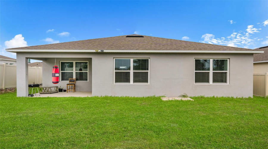 DAVENPORT, Florida 33837, 3 Bedrooms Bedrooms, ,2 BathroomsBathrooms,Residential,For Sale,CUMBERLAND,0,MFRO6386181