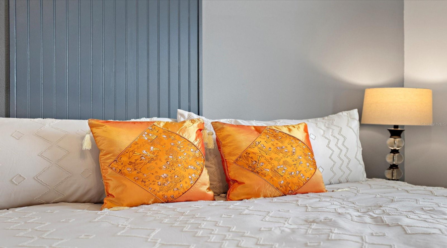 DAVENPORT, Florida 33897, 7 Bedrooms Bedrooms, ,5 BathroomsBathrooms,Residential,For Sale,LANA,0,MFRO6386038