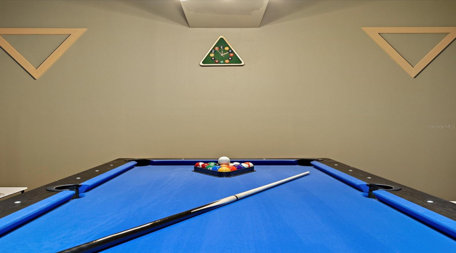 DAVENPORT, Florida 33897, 7 Bedrooms Bedrooms, ,5 BathroomsBathrooms,Residential,For Sale,LANA,0,MFRO6386038