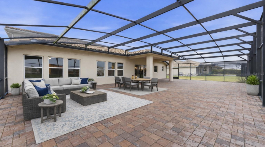 KISSIMMEE, Florida 34746, 4 Bedrooms Bedrooms, ,3 BathroomsBathrooms,Residential,For Sale,WINDLASS,0,MFRO6386215