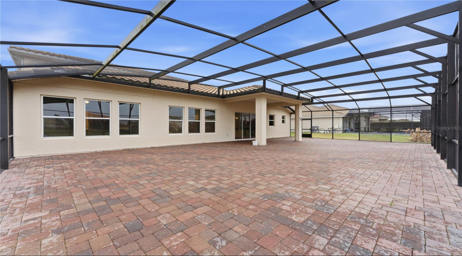 KISSIMMEE, Florida 34746, 4 Bedrooms Bedrooms, ,3 BathroomsBathrooms,Residential,For Sale,WINDLASS,0,MFRO6386215